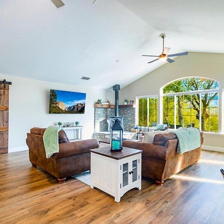 Mystic Mountain Villa, 14 Miles From Yosemite Oakhurst Luaran gambar