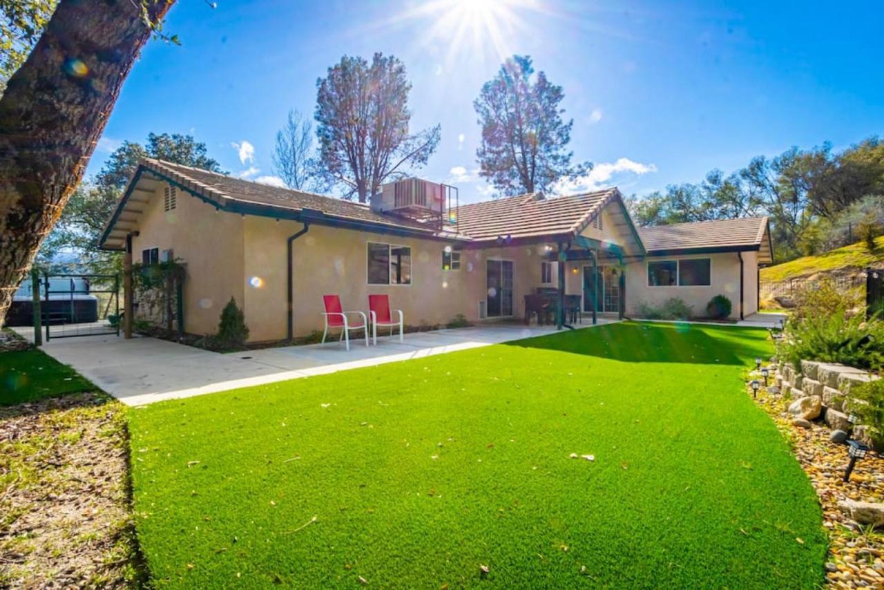 Mystic Mountain Villa, 14 Miles From Yosemite Oakhurst Luaran gambar