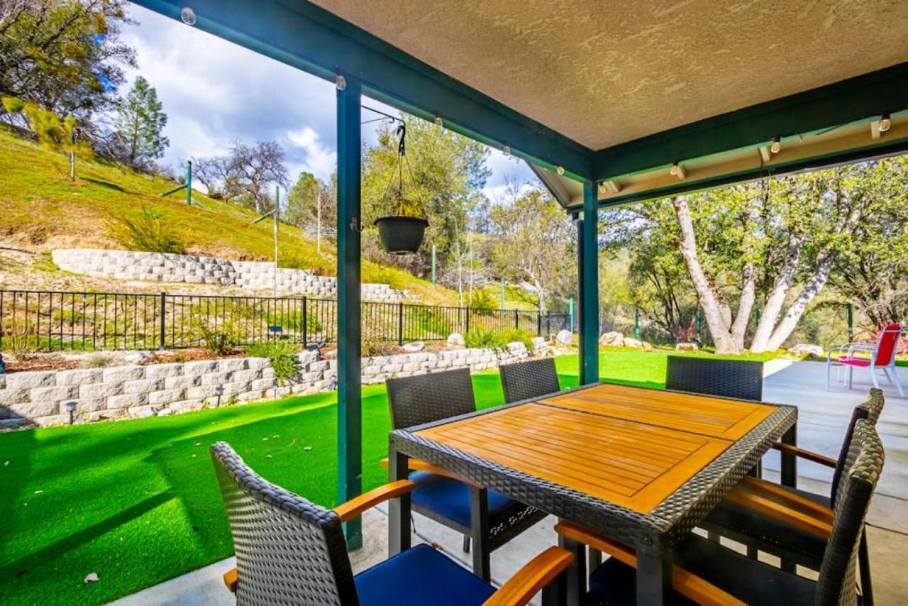 Mystic Mountain Villa, 14 Miles From Yosemite Oakhurst Luaran gambar