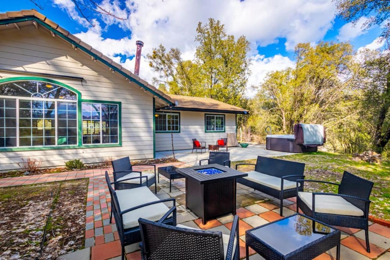 Mystic Mountain Villa, 14 Miles From Yosemite Oakhurst Luaran gambar