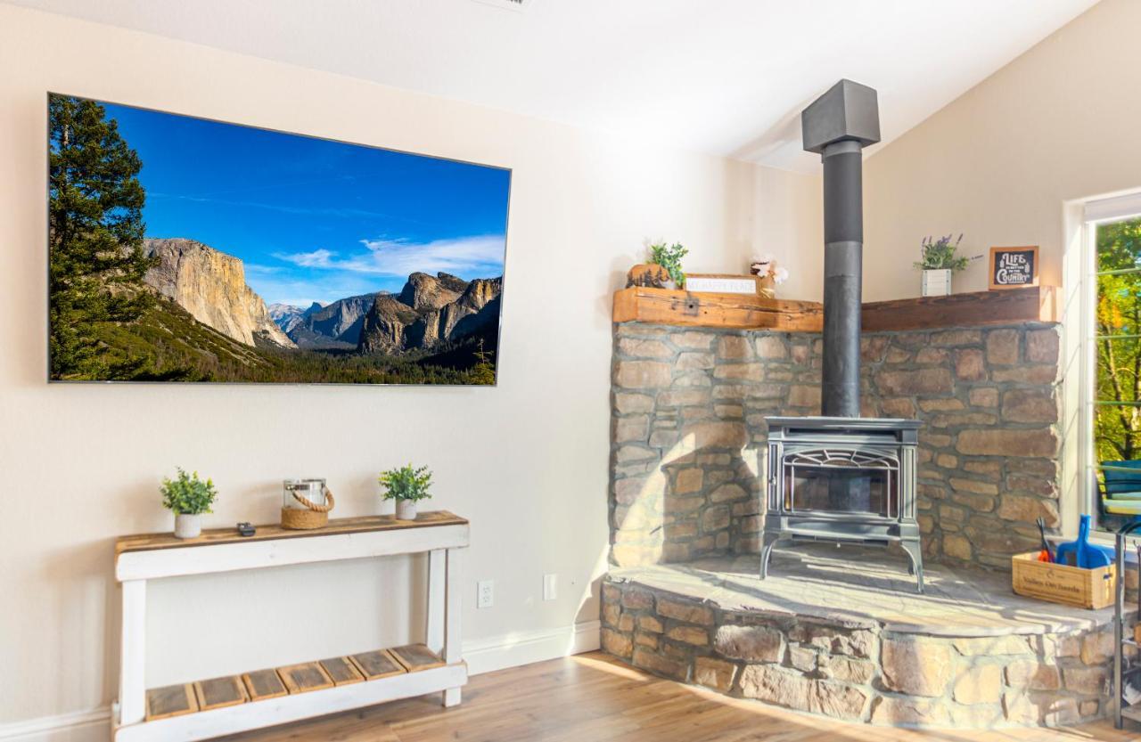 Mystic Mountain Villa, 14 Miles From Yosemite Oakhurst Luaran gambar